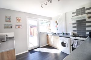 Kitchen- click for photo gallery
